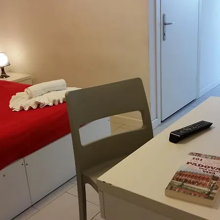 Casa Lucia Valentini Terrani 3* パドヴァ